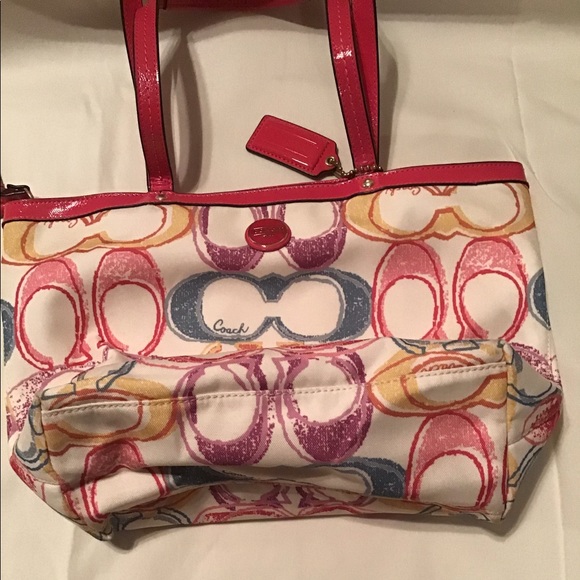 Coach handbag - Picture 2 of 3